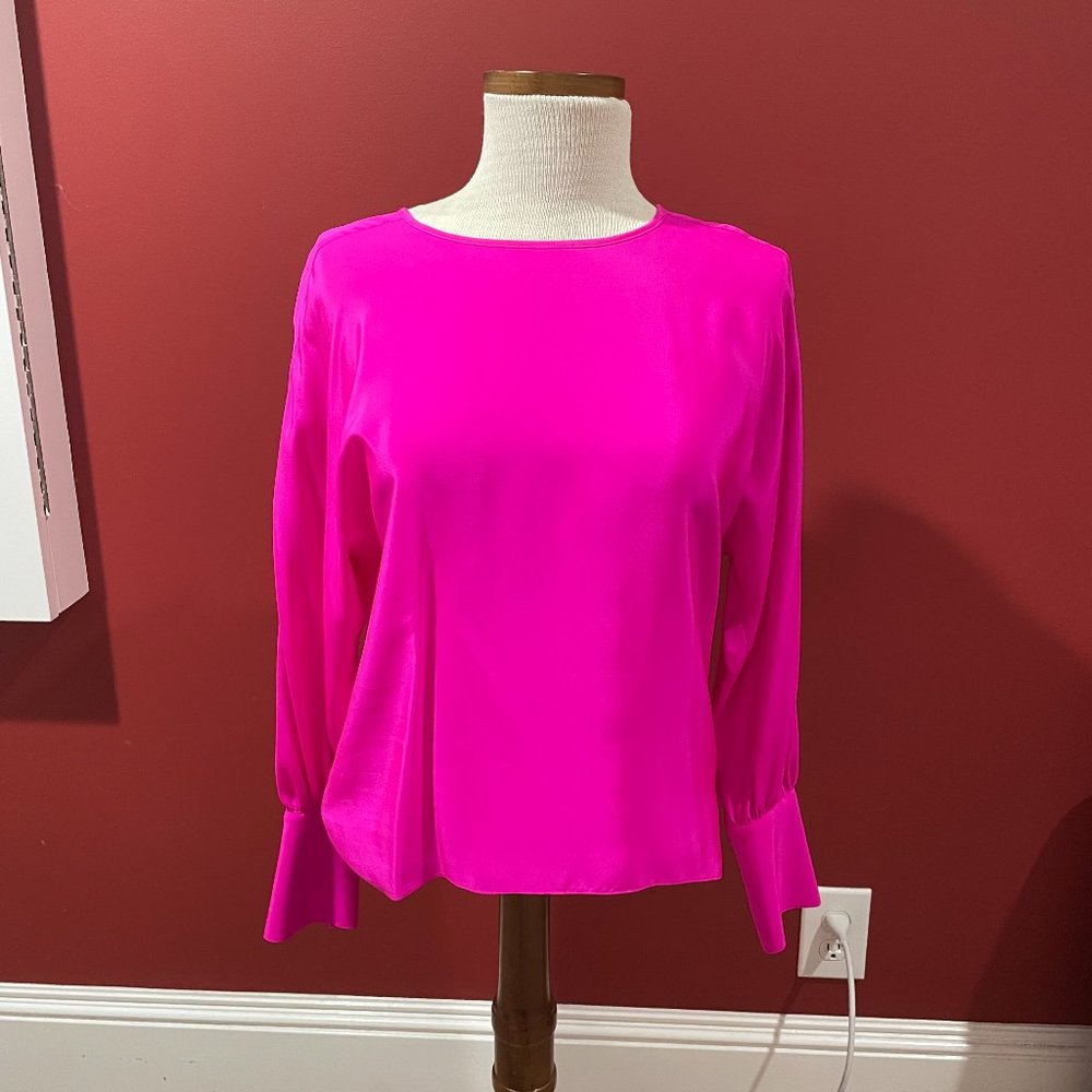 Amanda Uprichard Long Sleeve Scoop Neck Blouse with Gold Buttons at Cuffs Size P